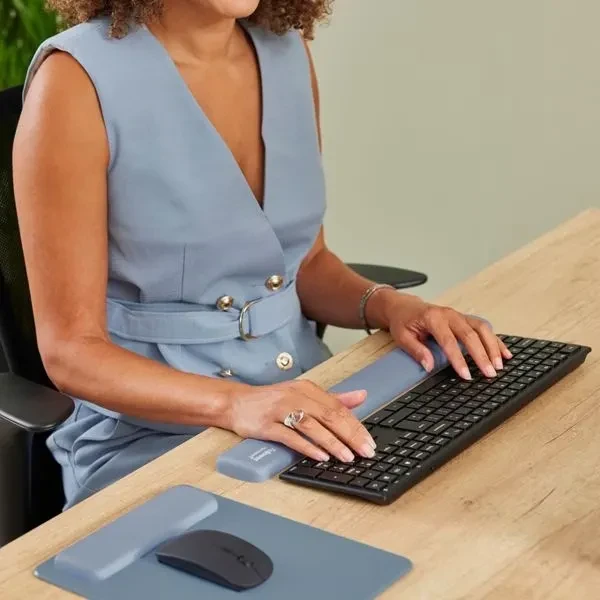 Fellowes Breyta Keyboard Wrist Rest, Handballenauflage (Tastatur), blau