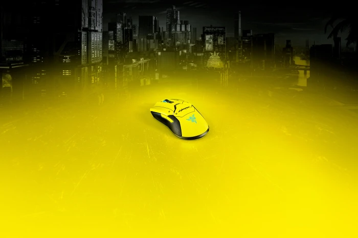 Razer Viper Ultimate mit Ladestation, Cyberpunk 2077 Edition, USB
