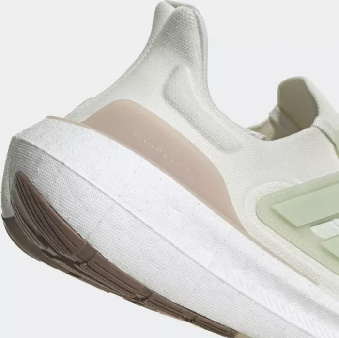 adidas Ultraboost Light non dyed/linen green/wonder taupe