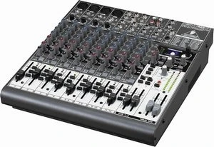 Behringer Xenyx