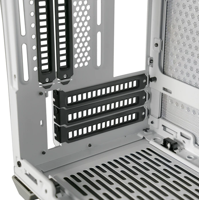 Cooler Master MasterBox NR200P, weiß, Glasfenster, Mini-ITX