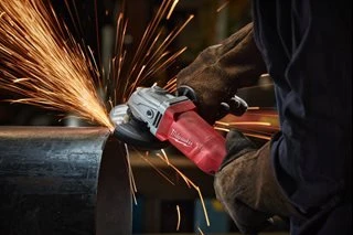Milwaukee AG 13-125 XSPD Elektro-Winkelschleifer inkl. Koffer