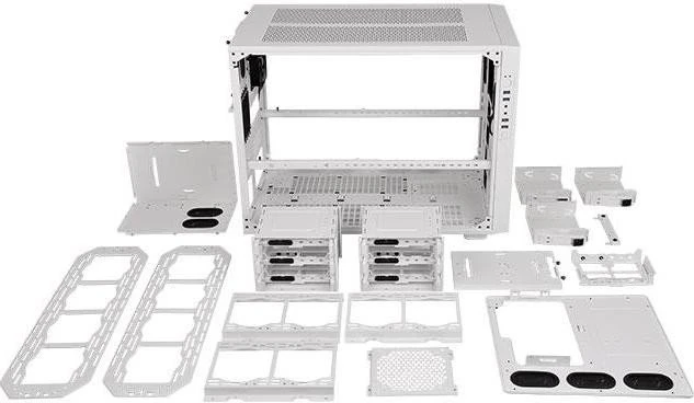 Thermaltake Core X9 Snow Edition weiß, Acrylfenster