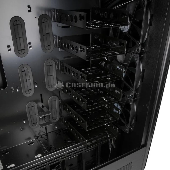 Lian Li PC-V3000, Glasfenster