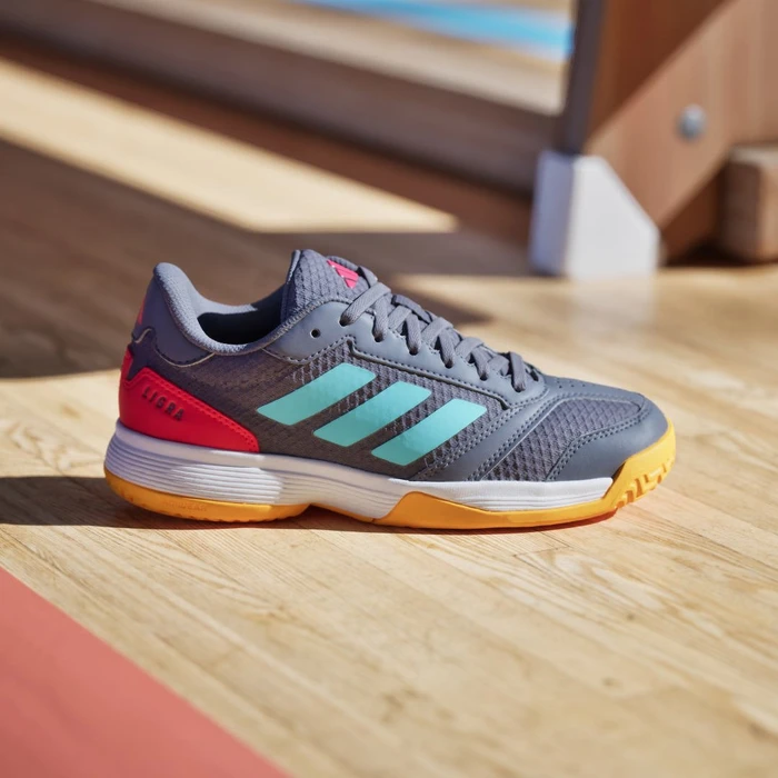 adidas Ligra 8 Indoor Handball aurora onix/flash aqua/semi lucid red (Junior)