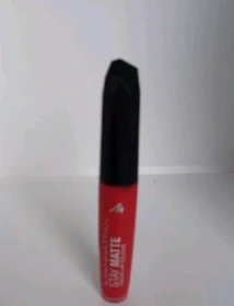 Manhattan Stay Matte Liquid Lip Colour 500 red-y for broadway, 5.5ml