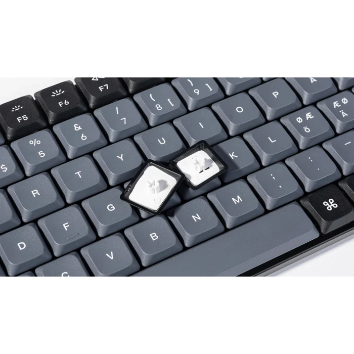 Keychron K5 Pro, PBT, schwarz/blaugrau, LEDs RGB, hot-swap, Gateron LOW PROFILE 2.0 RED, USB/Bluetooth, DE