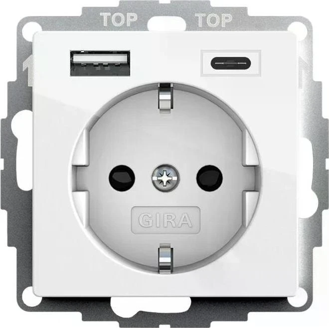 Gira SCHUKO-Steckdose, reinweiß glänzend