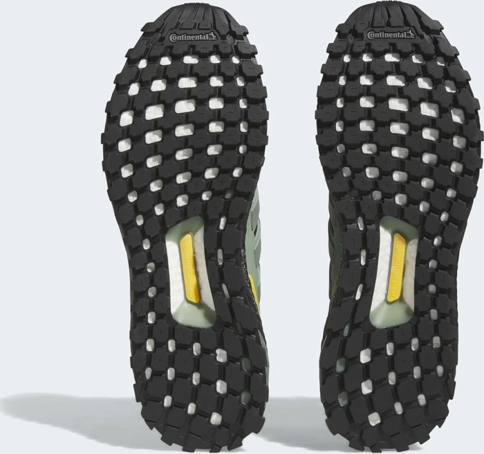 adidas Ultraboost 1.0 core black/silver green/carbon