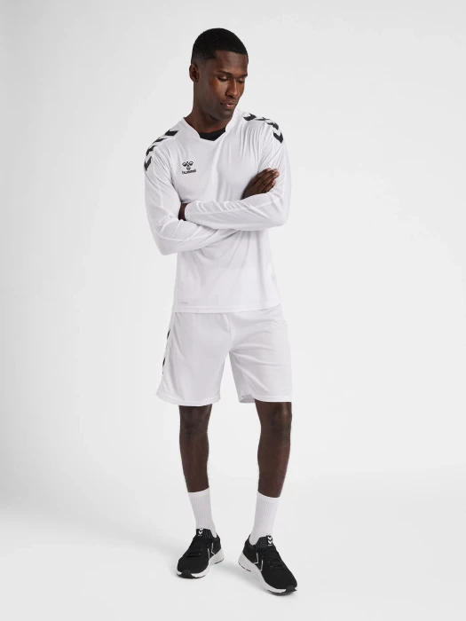 hummel Core XK Poly Trainingshose kurz weiß