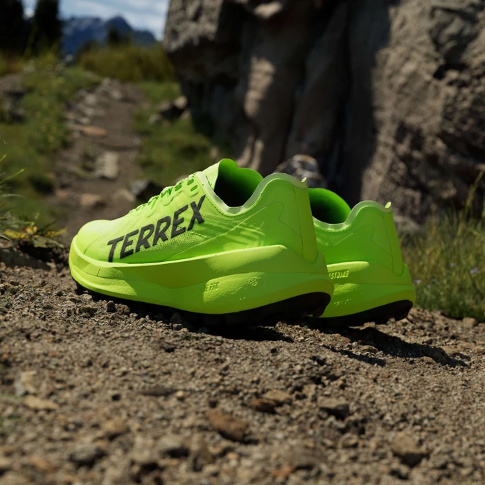 adidas Terrex Agravic Speed lucid lemon/core black/dash grey (Damen)