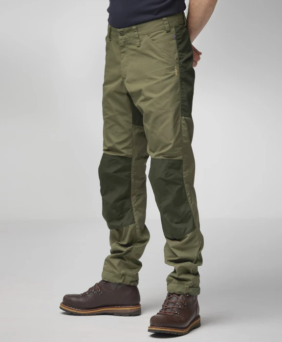 Fjällräven Greenland Trail Hose lang laurel green/deep forest (Herren)