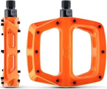 DMR V8 V2 Pedale
