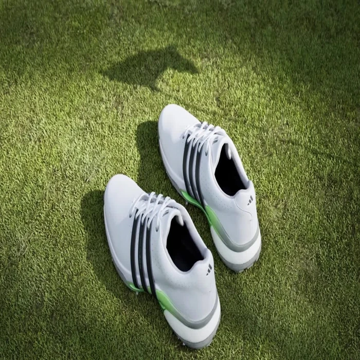 adidas Women's Tour360 24 BOOST cloud white/core black/green spark (Damen)