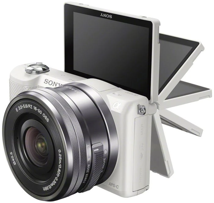 Sony Alpha 5000 weiß mit Objektiv E PZ 16-50mm 3.5-5.6 OSS