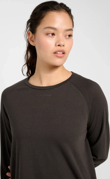 hummel MT Vanja Funktionsshirt langarm after dark (Damen)