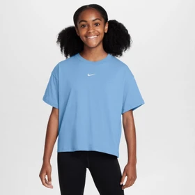 Nike Sportswear Essential T-Shirt kurzarm blue beyond (Junior)