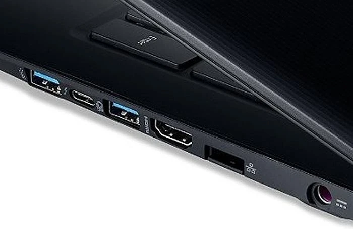 Acer Aspire V15 Nitro BE VN7-572G-5049, Core i5-6200U, 8GB RAM, 500GB HDD, DE