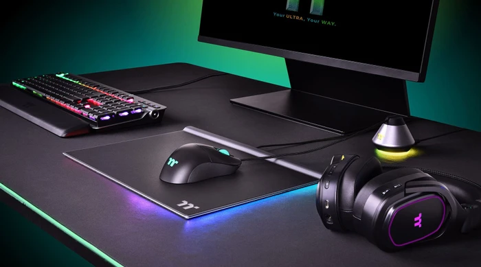 Thermaltake Damysus RGB Ergonomic Gaming Mouse, schwarz, USB