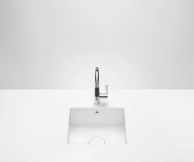 Dornbracht Küchenbecken aus glasiertem Stahl 500x450x175mm Unterbau Becken mittig weiß matt