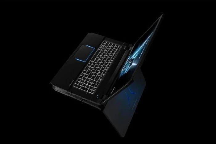 Medion Erazer X7843, Core i7-6820HK, 32GB RAM, 960GB SSD, 1TB HDD, GeForce GTX 980M, DE