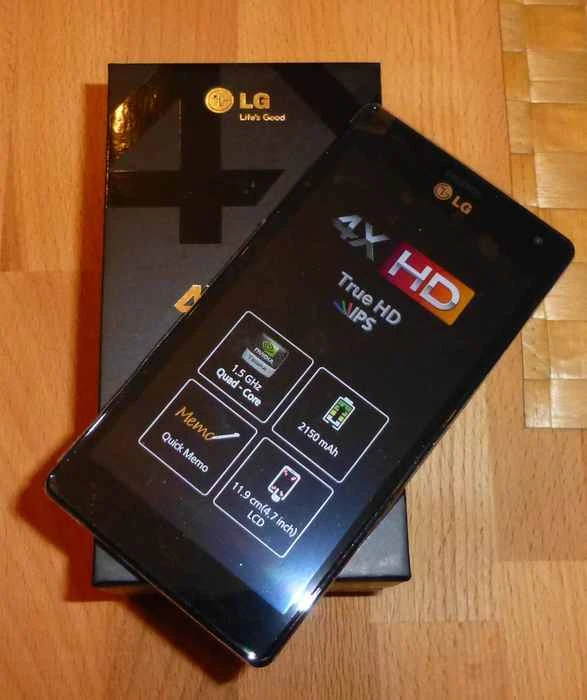 LG Optimus 4X HD P880 schwarz