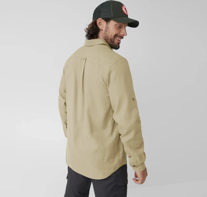 Fjällräven Övik Travel Hemd langarm sand stone (Herren)