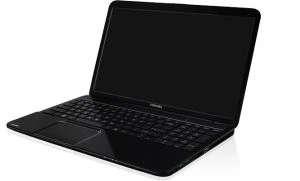 Toshiba Satellite L850-1C9, Core i7-3610QM, 4GB RAM, 640GB HDD, Radeon HD 7670M, DE