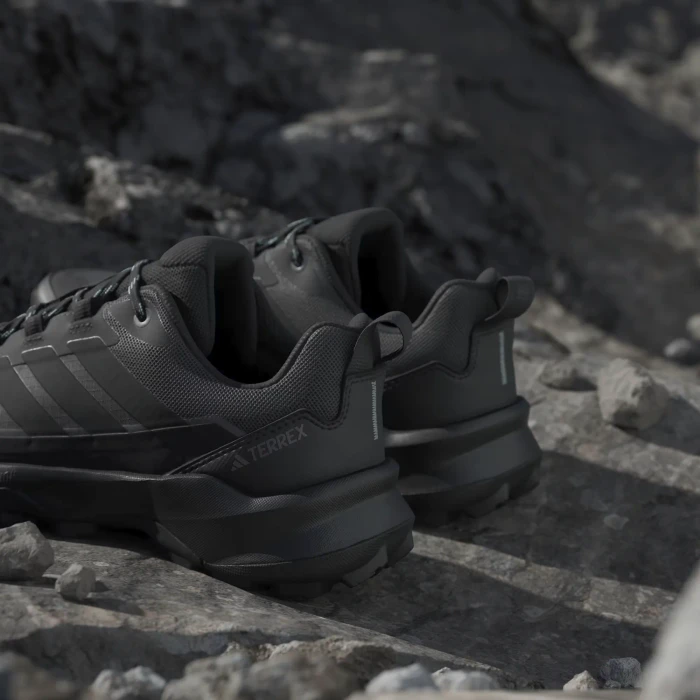 adidas Terrex Skychaser AX5 Gore-Tex carbon/core black/semi flash aqua (Damen)