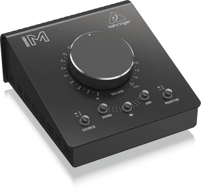 Behringer Studio M