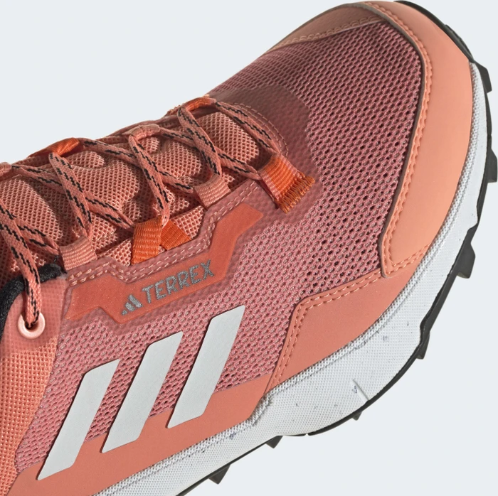 adidas Terrex AX4 coral fusion/crystal white/impact orange (Damen)