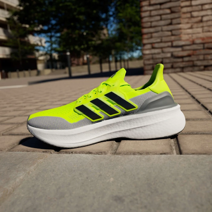 adidas Ultraboost 5 lucid lemon/core black/cloud white