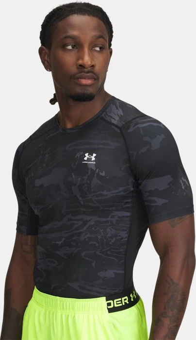 Under Armour HeatGear Printed Kompressionsshirt kurzarm schwarz/weiß (Herren)