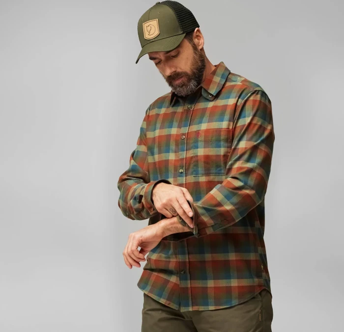 Fjällräven Lappland Stretch Flannel Hemd langarm laurel green/autumn leaf (Herren)
