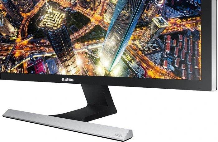 Samsung UE590, 23.6"