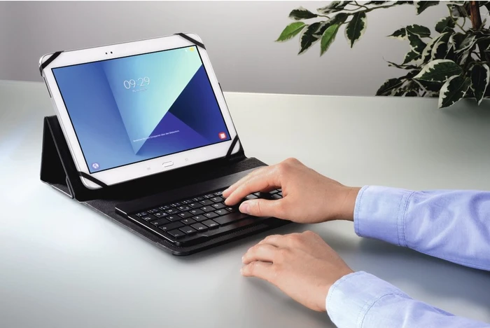 Hama KEY4ALL X3100 Tastatur mit Tablet-Tasche, schwarz, Bluetooth, DE