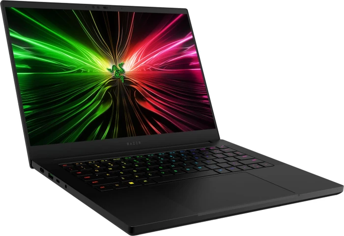 Razer Blade 14 (2024) - QHD/240Hz, schwarz, Ryzen 9 8945HS, 32GB RAM, 1TB SSD, GeForce RTX 4070, UK