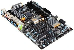 GIGABYTE GA-Z68X-UD7-B3 (Intel 1155)