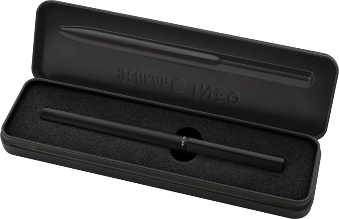 Pelikan Ineo Elements P6 schwarz, rechte Hand, mittel, Etui