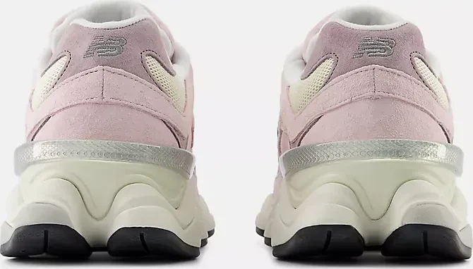 New Balance 9060 rose sugar/angora/ice wine