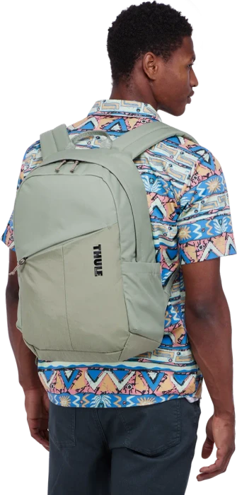 Thule Notus 20L Laptop-Rucksack, quiet green