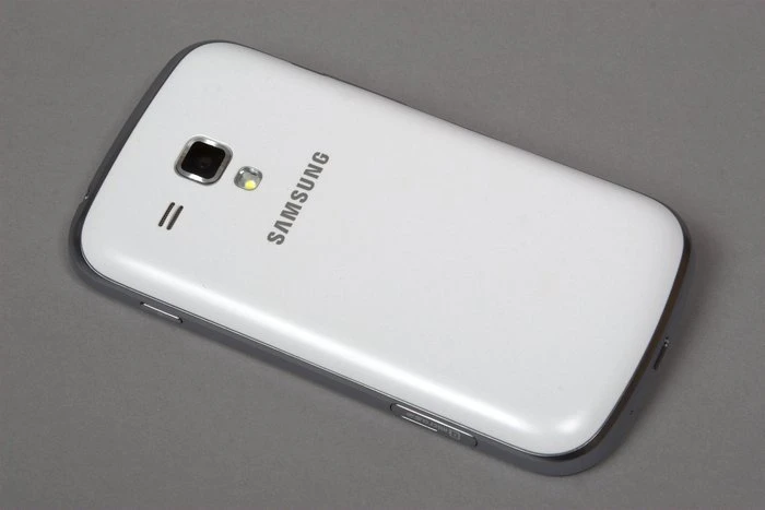 Samsung Galaxy S Duos GT-S7562 weiß