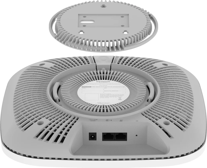 Netgear WAX638E, AXE7800