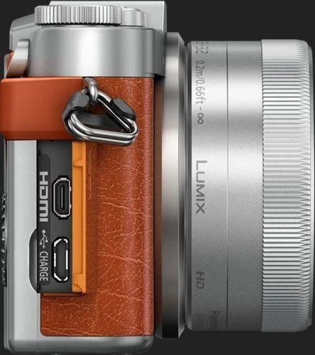 Panasonic Lumix DC-GX800 orange mit Objektiv Lumix G Vario 12-32mm 3.5-5.6 ASPH OIS