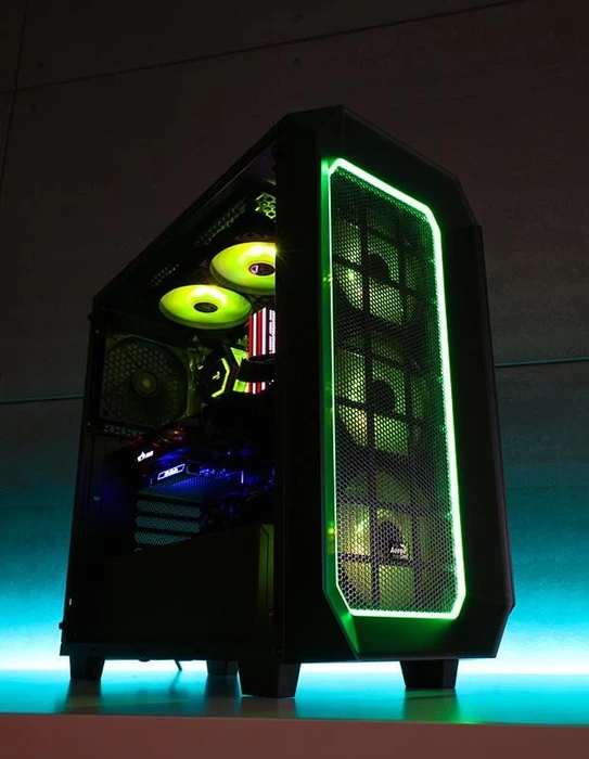 AeroCool Project7 P7-C0 Pro schwarz, Glasfenster