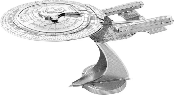 Fascinations Metal Earth Star Trek USS Enterprise 1701-D