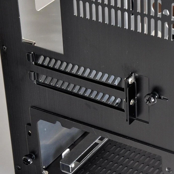 Lian Li PC-Q26B schwarz, Mini-ITX