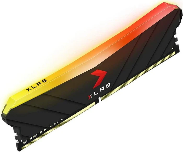 PNY XLR8 Gaming Epic-X RGB UDIMM 8GB, DDR4-3200, CL16-18-18-36