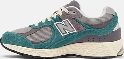 New Balance 2002R new spruce/magnet/shadow grey (Herren)