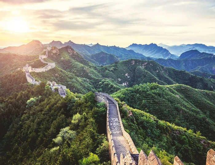 Ravensburger Puzzle Chinesische Mauer im Sonnenlicht